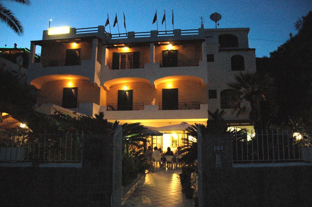 Hotel Villa Bina Sant'Angelo  Ngoại thất bức ảnh