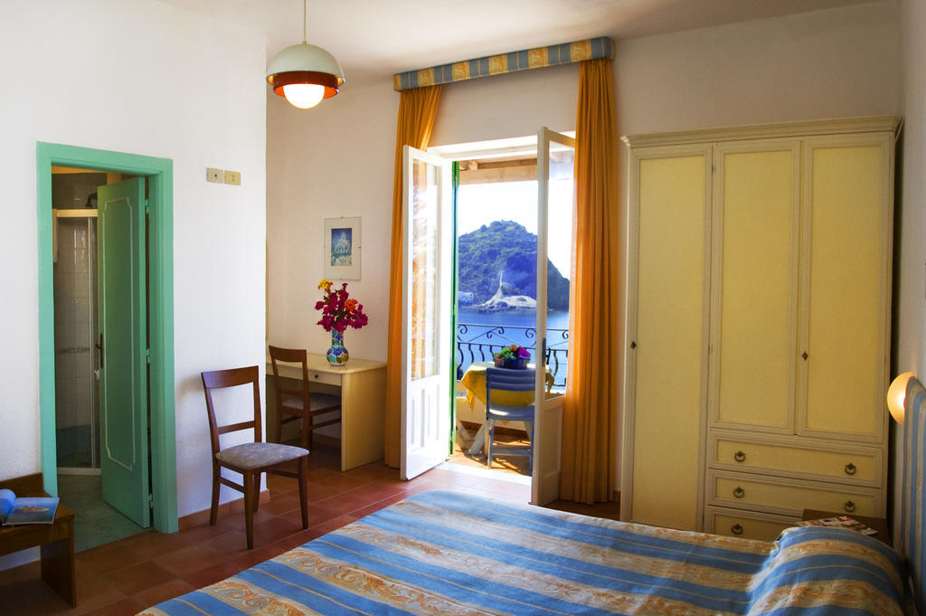 Hotel Villa Bina Sant'Angelo  Phòng bức ảnh