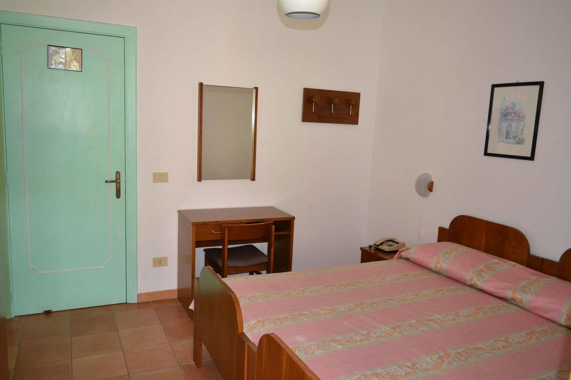 Hotel Villa Bina Sant'Angelo  Ngoại thất bức ảnh
