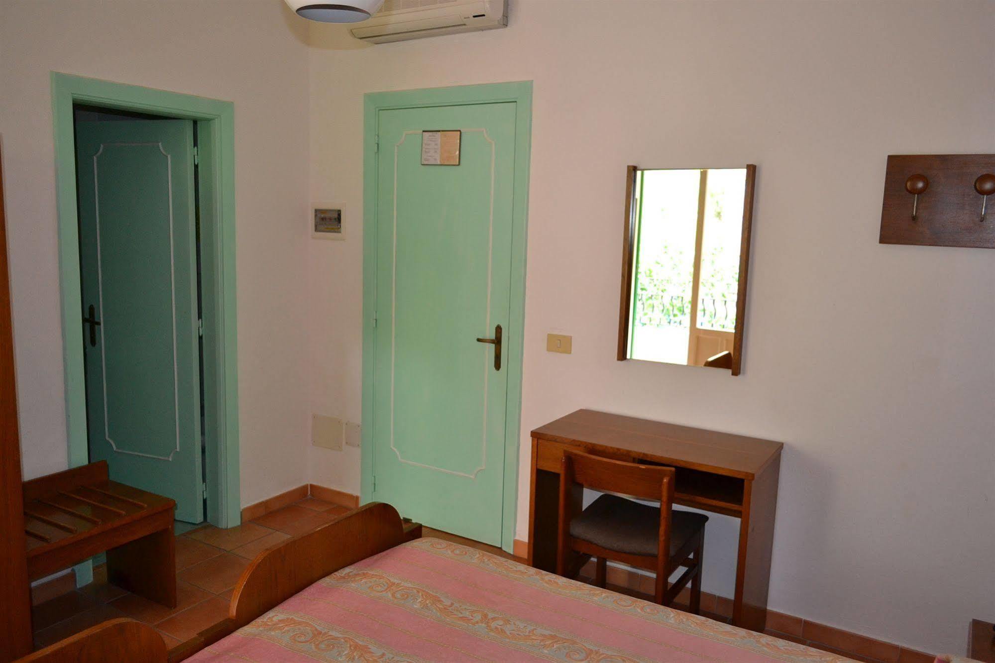 Hotel Villa Bina Sant'Angelo  Ngoại thất bức ảnh