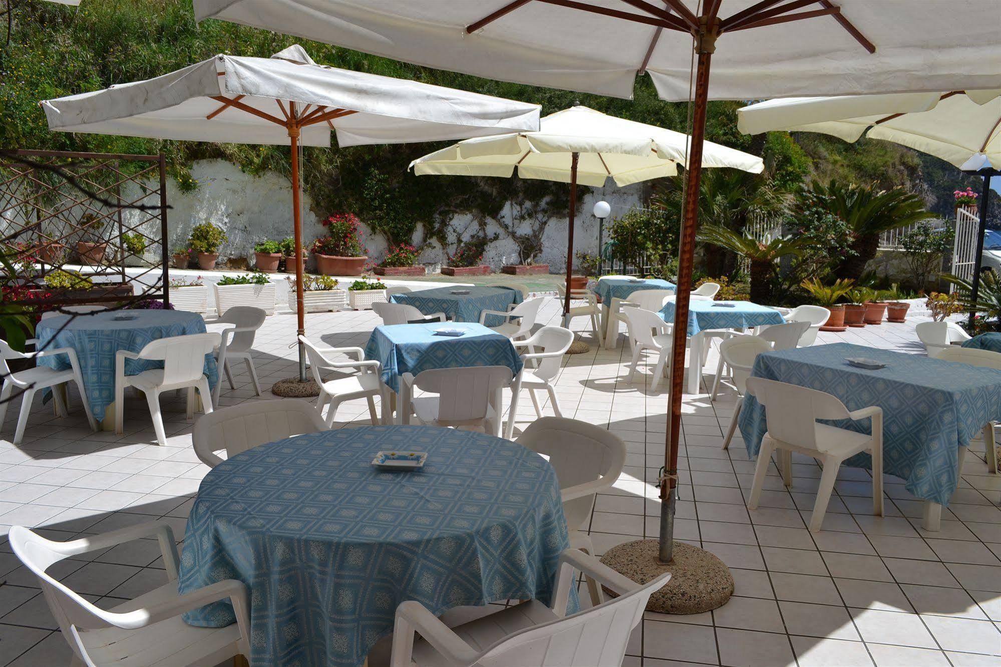 Hotel Villa Bina Sant'Angelo  Ngoại thất bức ảnh