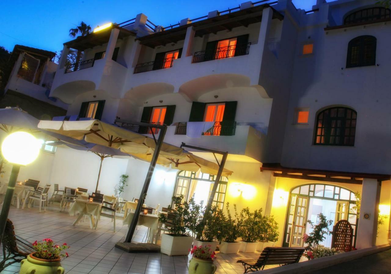 Hotel Villa Bina Sant'Angelo  Ngoại thất bức ảnh
